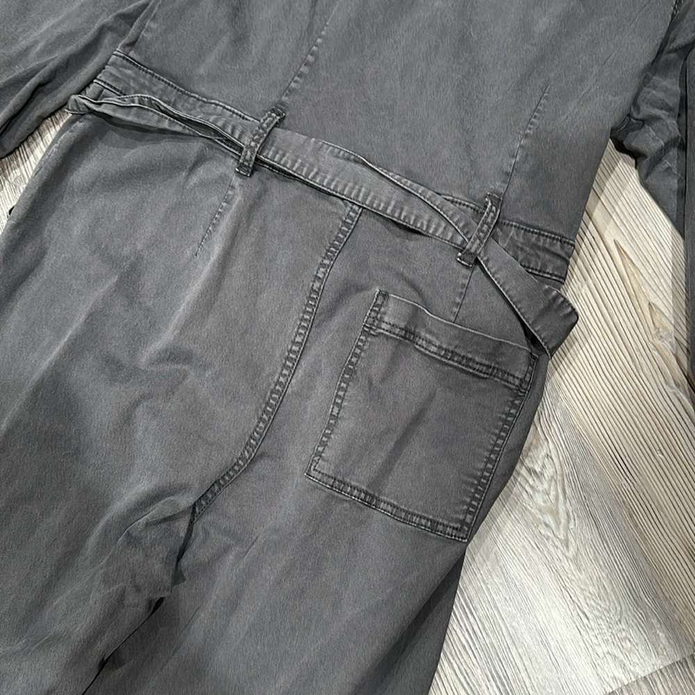 Grey long sleeve jumpsuit - Picture 8 of 8
